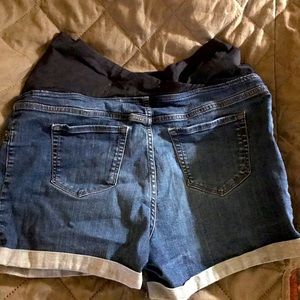 Jean Maternity Shorts by Isabel
